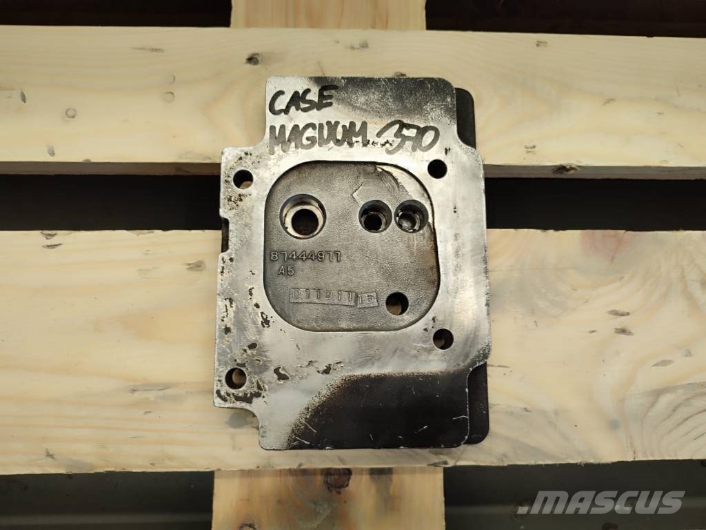 Case IH Valve Plate 87444977 Case 370 Magnum Motorji