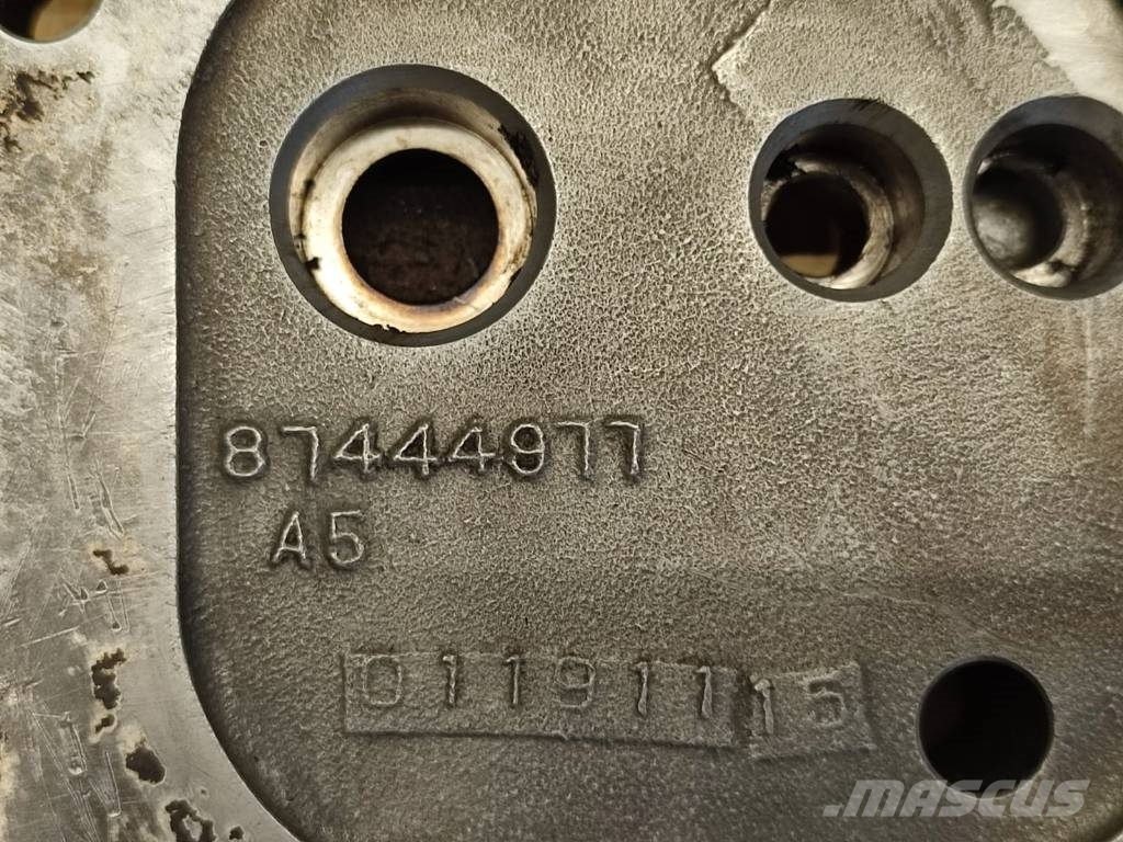 Case IH Valve Plate 87444977 Case 370 Magnum Motorji