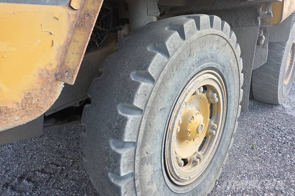 CAT 771D Bergdumper Tipptrucker