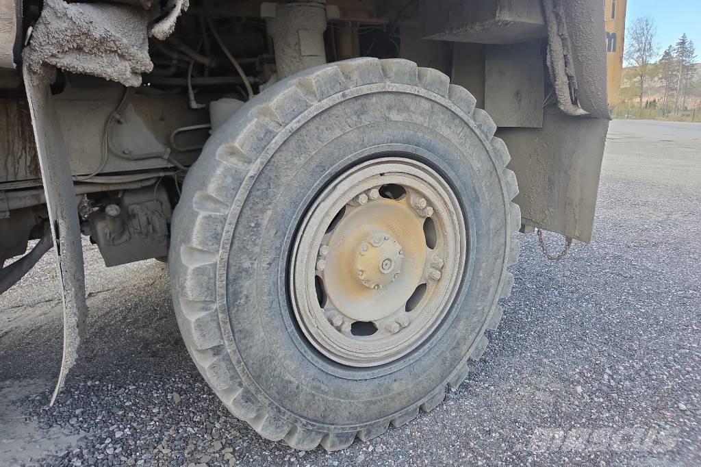 CAT 771D Bergdumper Tipptrucker