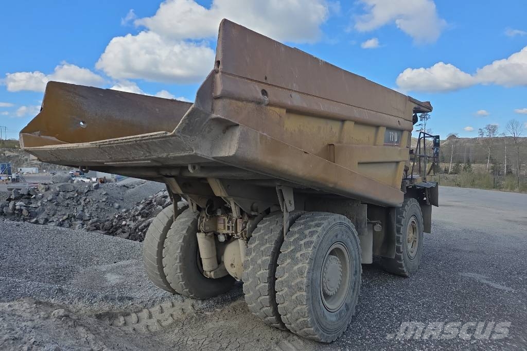 CAT 771D Bergdumper Tipptrucker