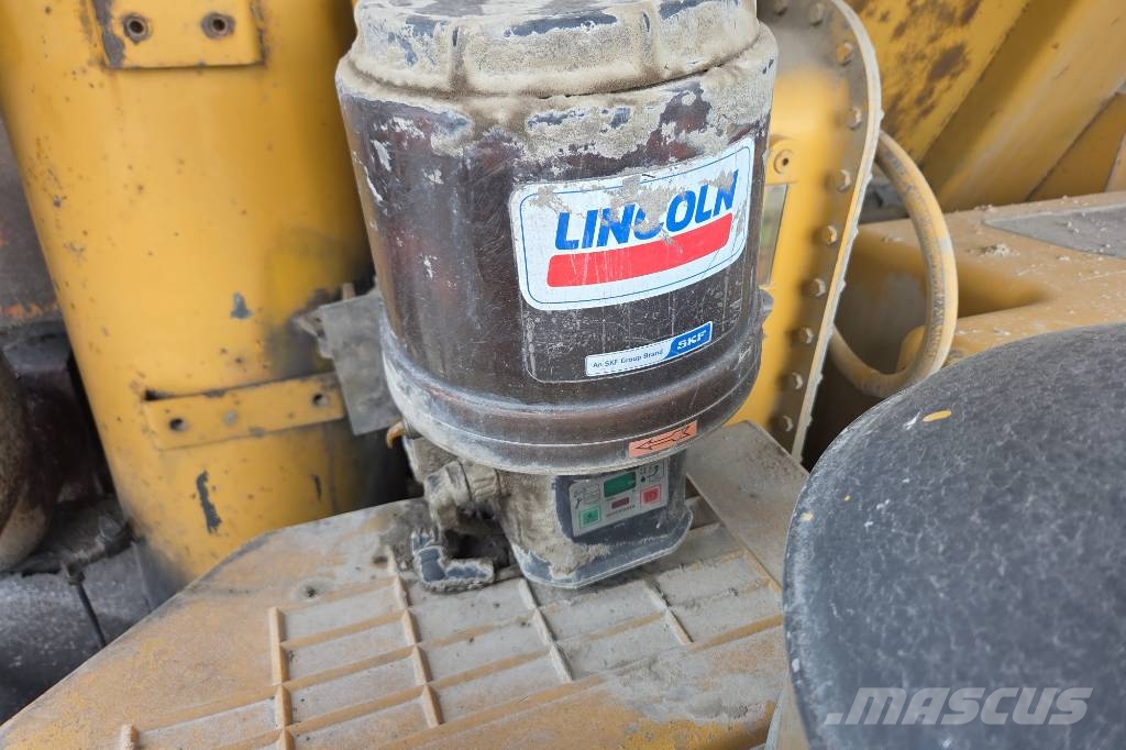 CAT 771D Bergdumper Tipptrucker