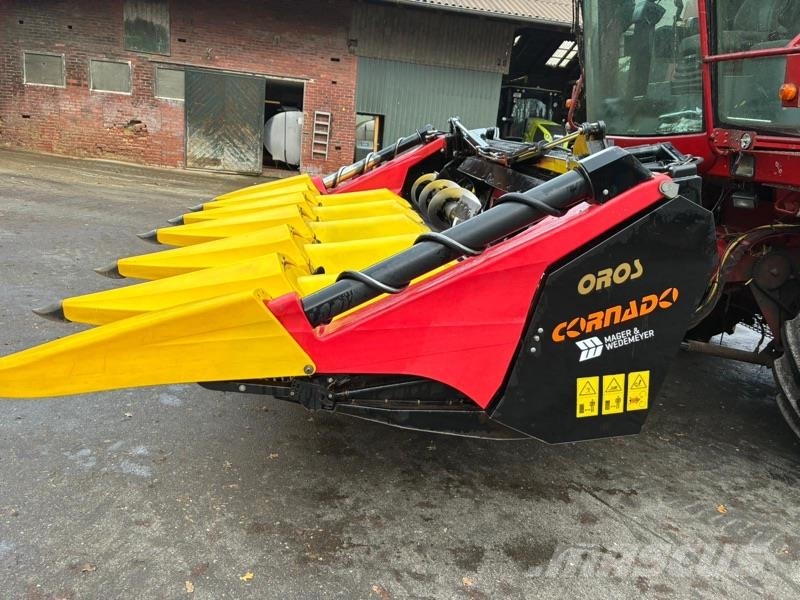 Oros Cornado 6 reihig ماكينات زراعية - غير ذلك