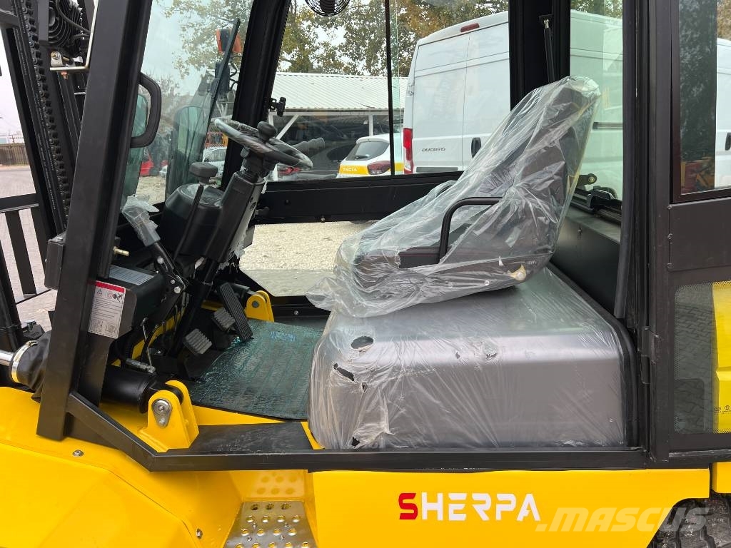 Sherpa FL35D diesel targonca fülkével és fülke nélkül ÚJ Dīzeļa autoiekrāvēji