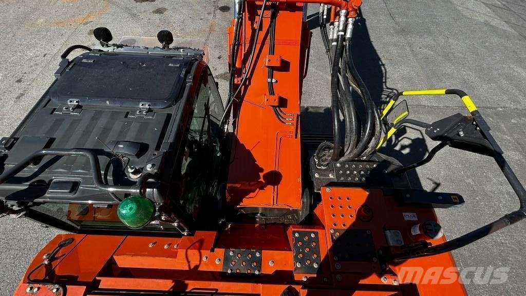  Hitachi ZX 225 US LC-6 / Pienet tunnit, Siisti kone!, 2021