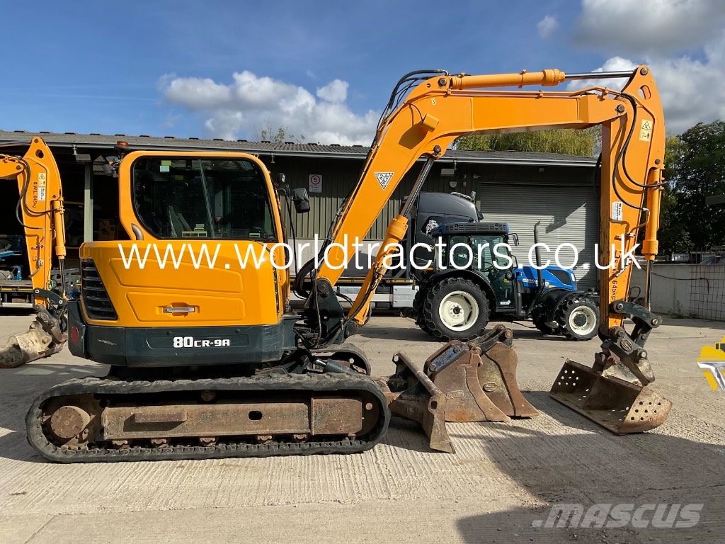 Hyundai Robex 80 CR-9 Midi excavators 7t - 12t