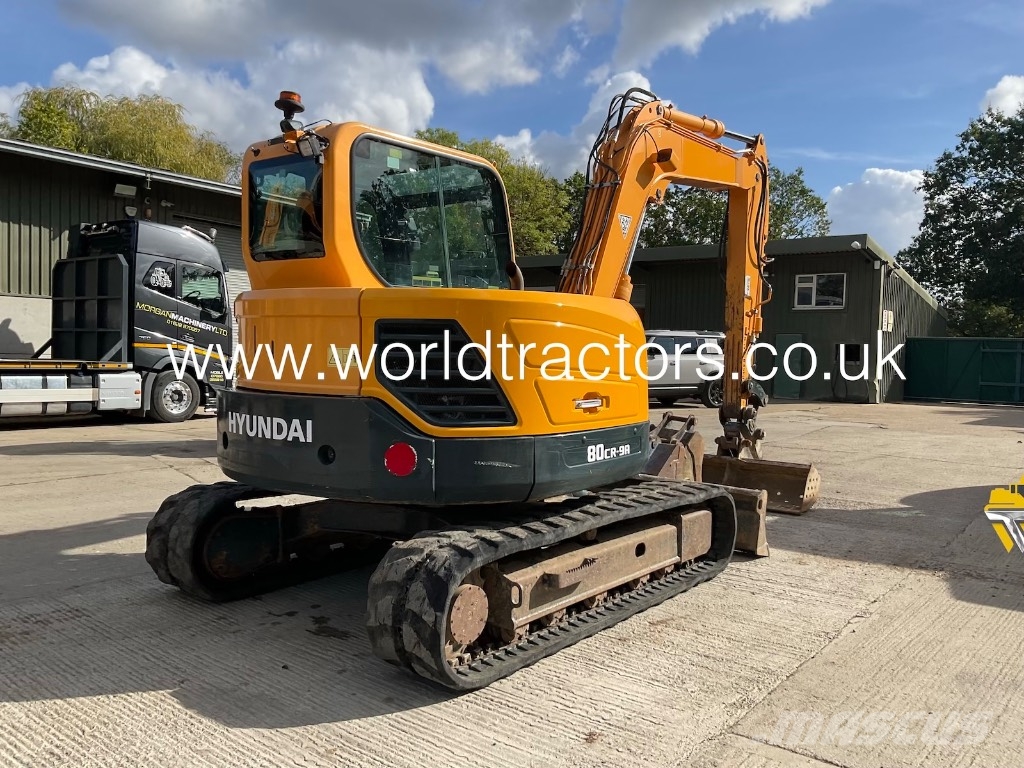 Hyundai Robex 80 CR-9 Midi excavators 7t - 12t