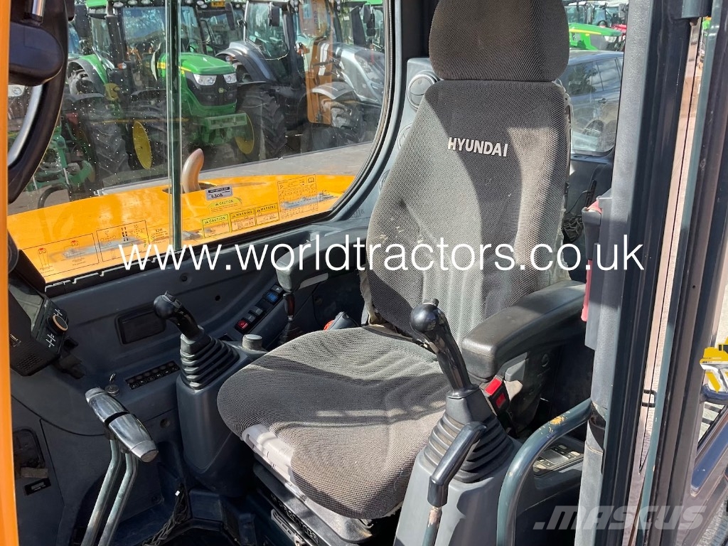 Hyundai Robex 80 CR-9 Midi excavators 7t - 12t