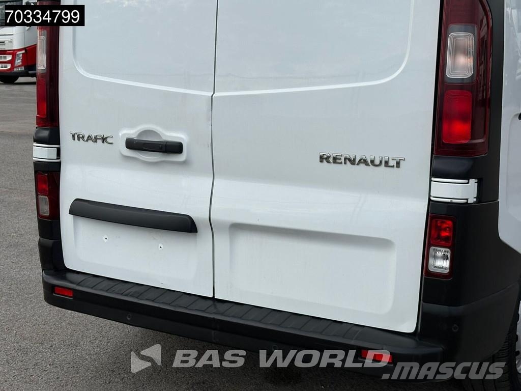 Renault Trafic 130pk L2H1 Klima LED Tempomat Euro6 L2 A/C Panel vanlar