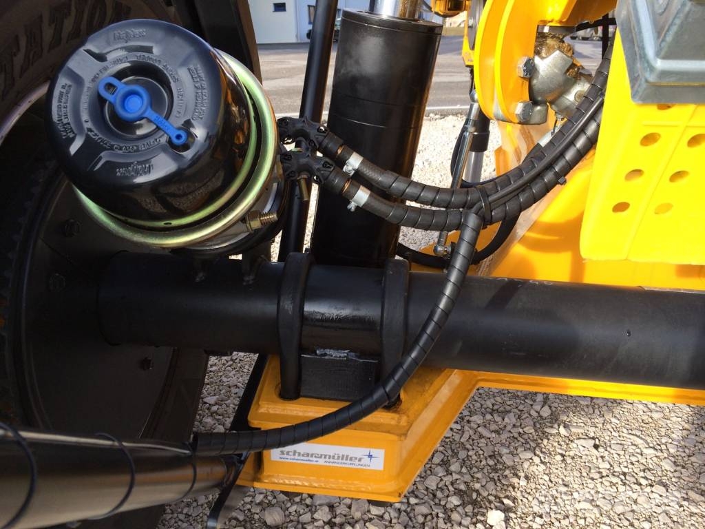 Benzberg Dolly Citas piekabes