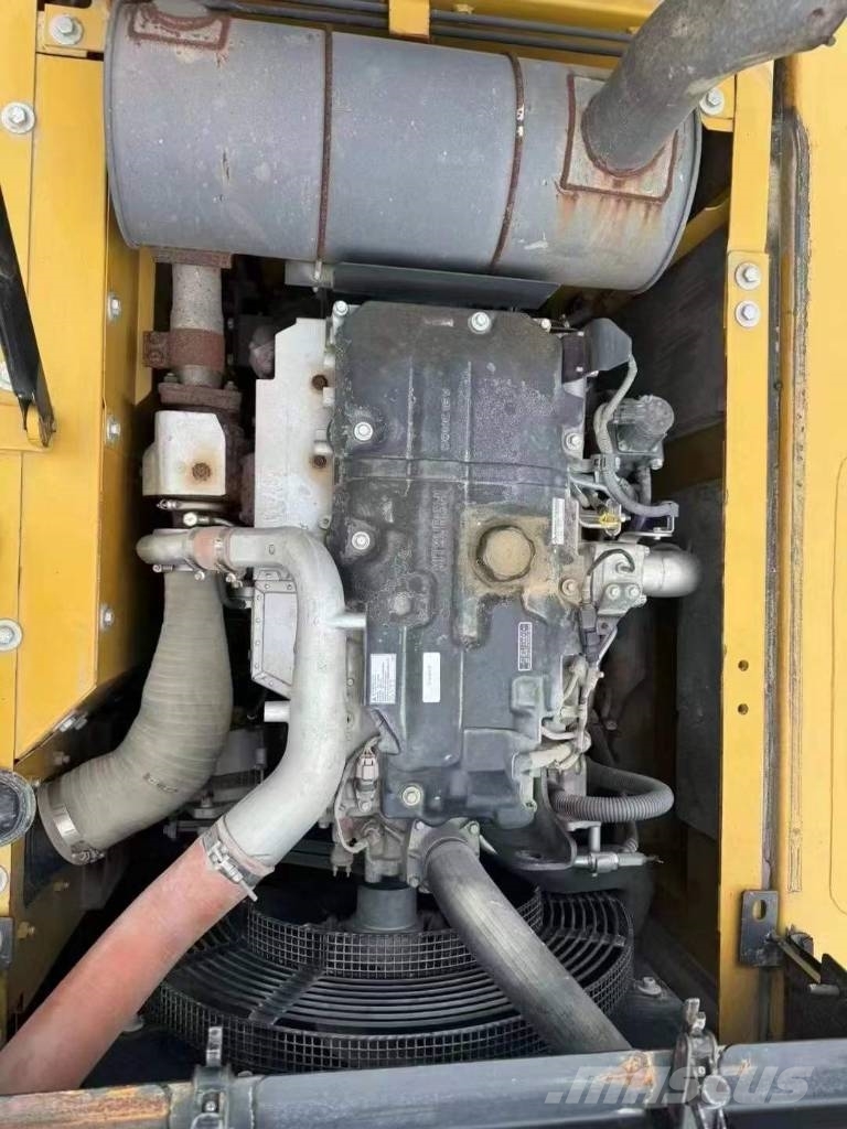 Sany SY 215 C Pásová rýpadla