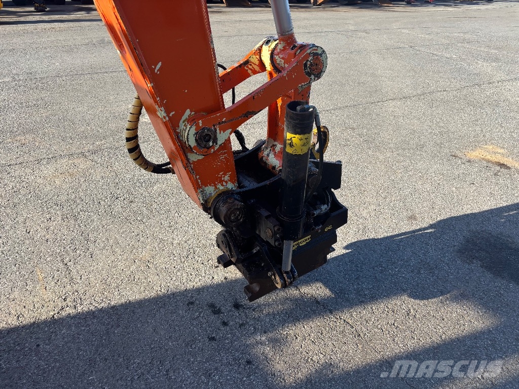 Hitachi EX 135 UR / Kallistaja, Tee Se Itse, Ei CE! Lánctalpas kotrók