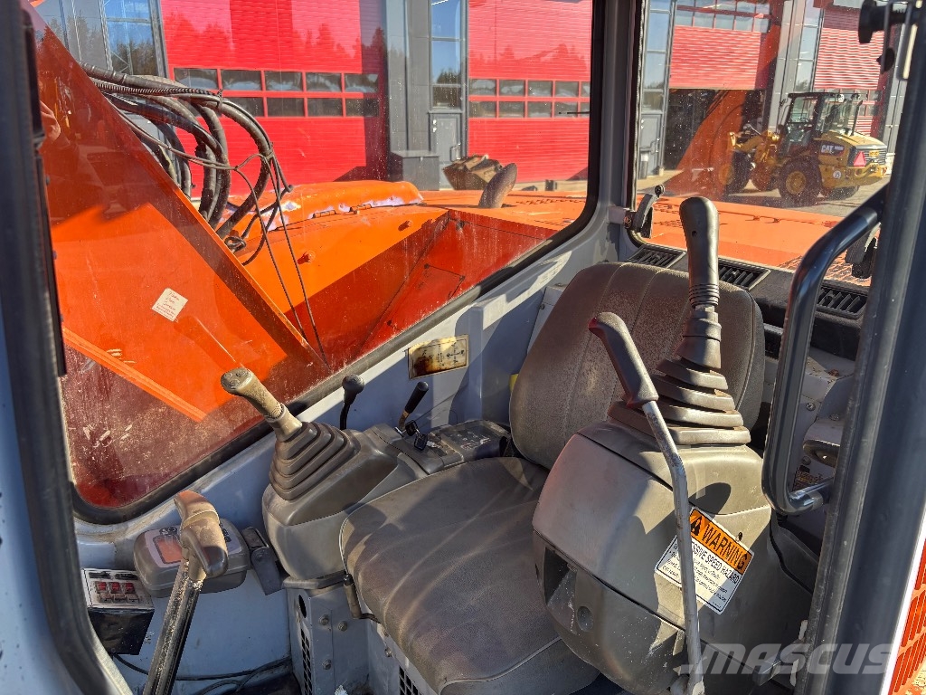 Hitachi EX 135 UR / Kallistaja, Tee Se Itse, Ei CE! Lánctalpas kotrók