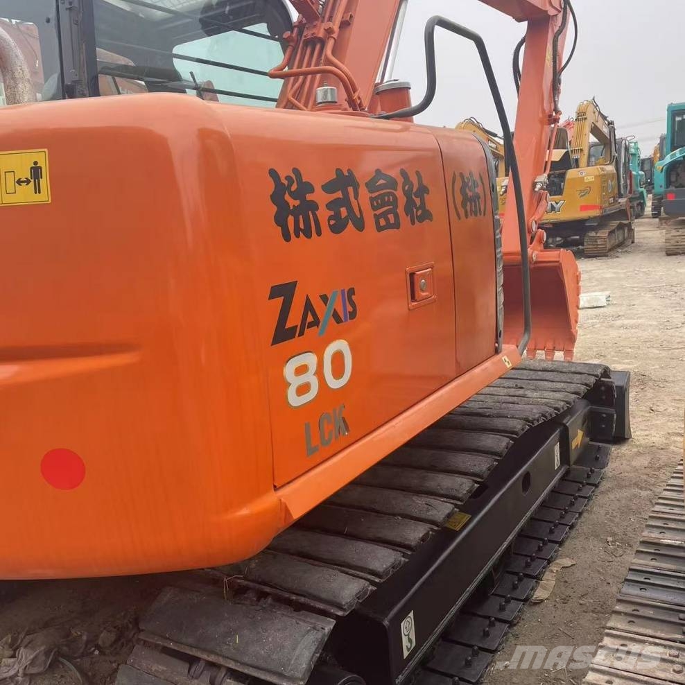 Hitachi ZX 80 Midigrävmaskiner 7t - 12t