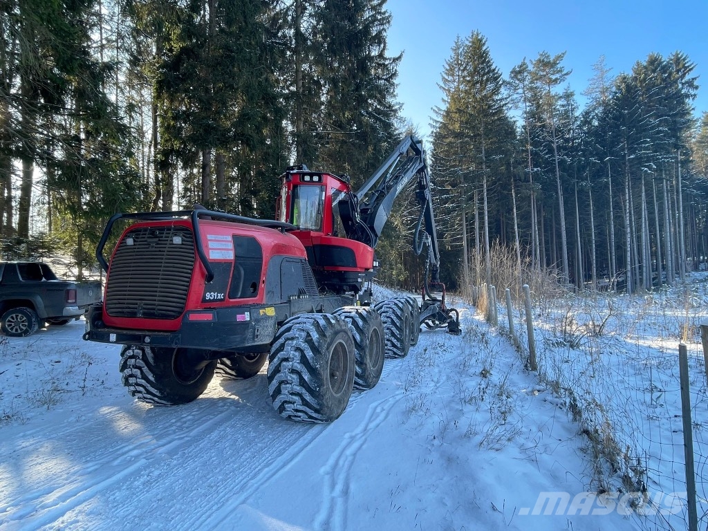 Komatsu 931 XC Harvestory