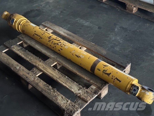Komatsu PC 210 USED HYDRAULIC CYLINDER Hydraulique