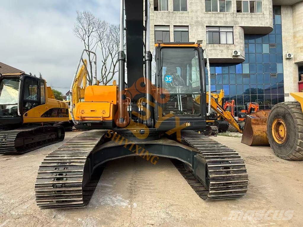 Hyundai R220-9 Escavadoras de rastos