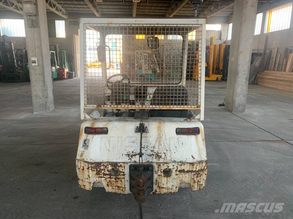 Nissan ET02A20U V-2212 EO Airport equipment