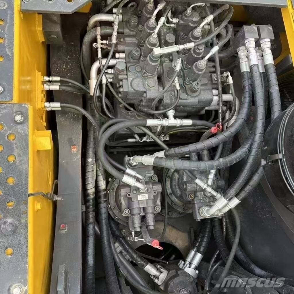 Volvo 480D Paletli ekskavatörler