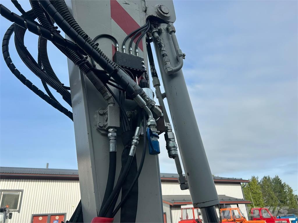 Takeuchi TB295W PYÖRITTÄJÄLLÄ Excavadoras de ruedas
