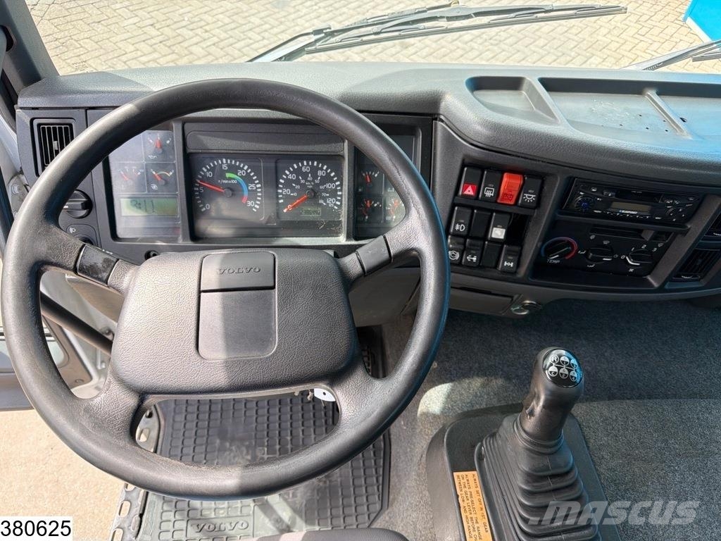 Volvo FL 250 EURO 3, 10500 Liter, 4. Comp, PTO Säiliöautot
