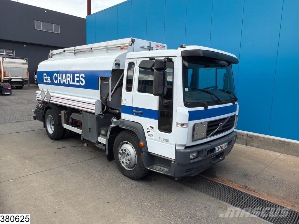 Volvo FL 250 EURO 3, 10500 Liter, 4. Comp, PTO Säiliöautot