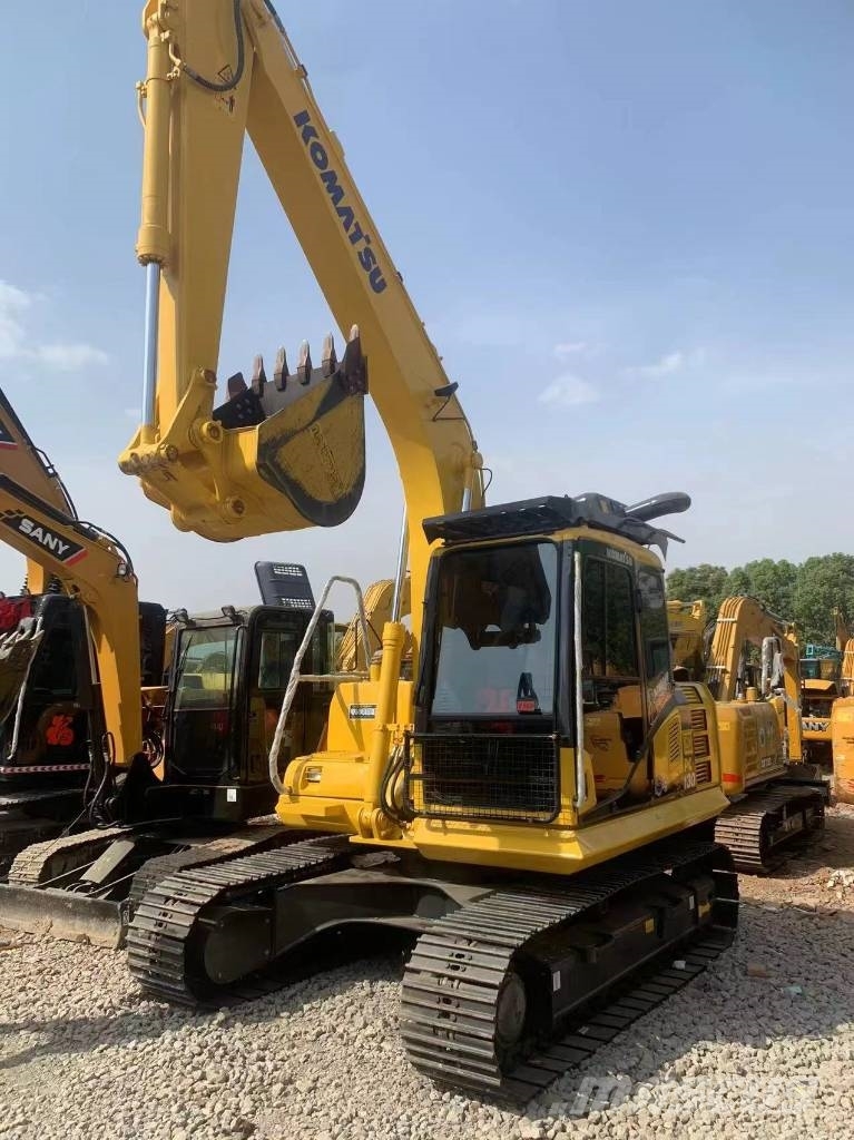 Komatsu PC 130-7 中型挖掘机