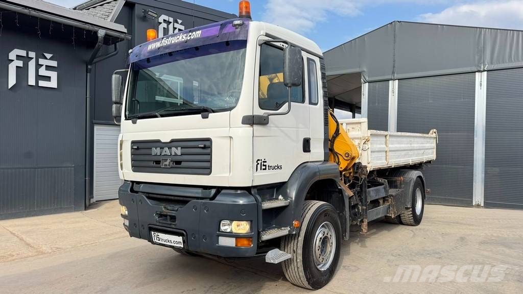 MAN 18.313 4x2 tipper - EFFER 1140 2S crane Camiones bañeras basculantes o volquetes