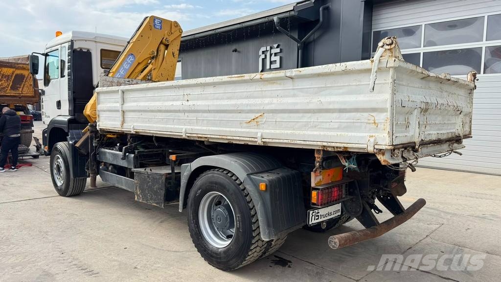 MAN 18.313 4x2 tipper - EFFER 1140 2S crane Camiones bañeras basculantes o volquetes