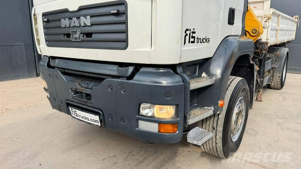 MAN 18.313 4x2 tipper - EFFER 1140 2S crane Camiones bañeras basculantes o volquetes