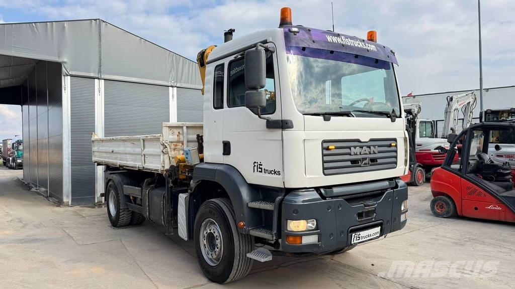 MAN 18.313 4x2 tipper - EFFER 1140 2S crane Camiones bañeras basculantes o volquetes