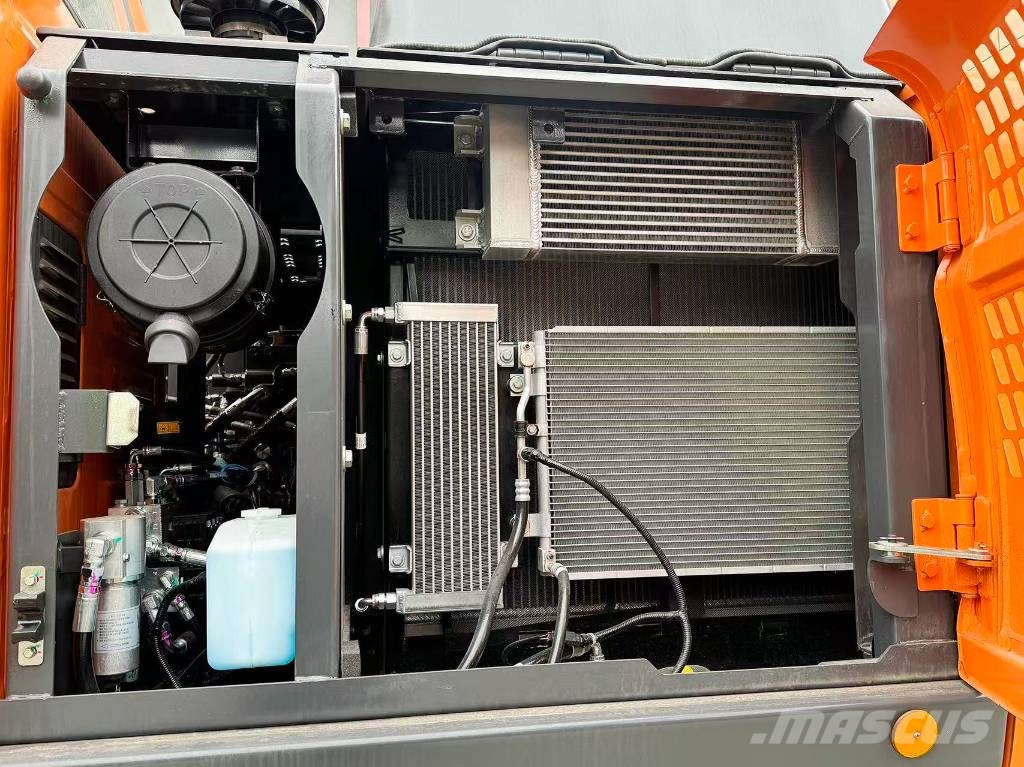 Develon DX150WE Колесни екскаватори