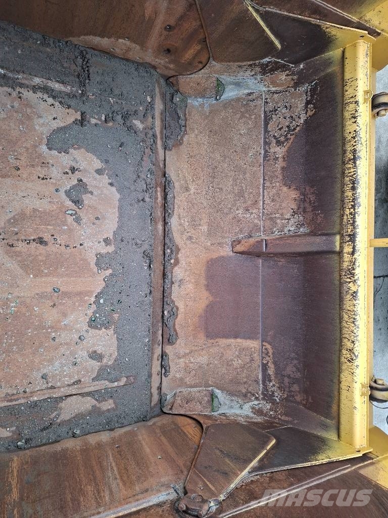 CAT 631E (3Units available) Schaber