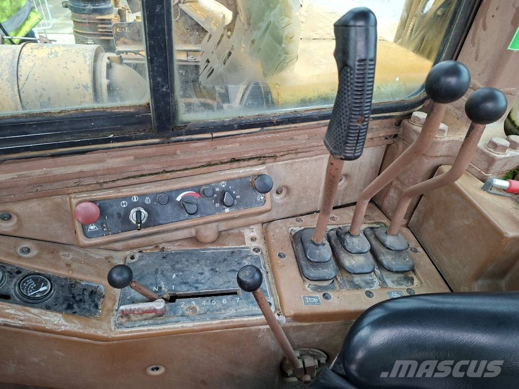CAT 631E (3Units available) Schaber