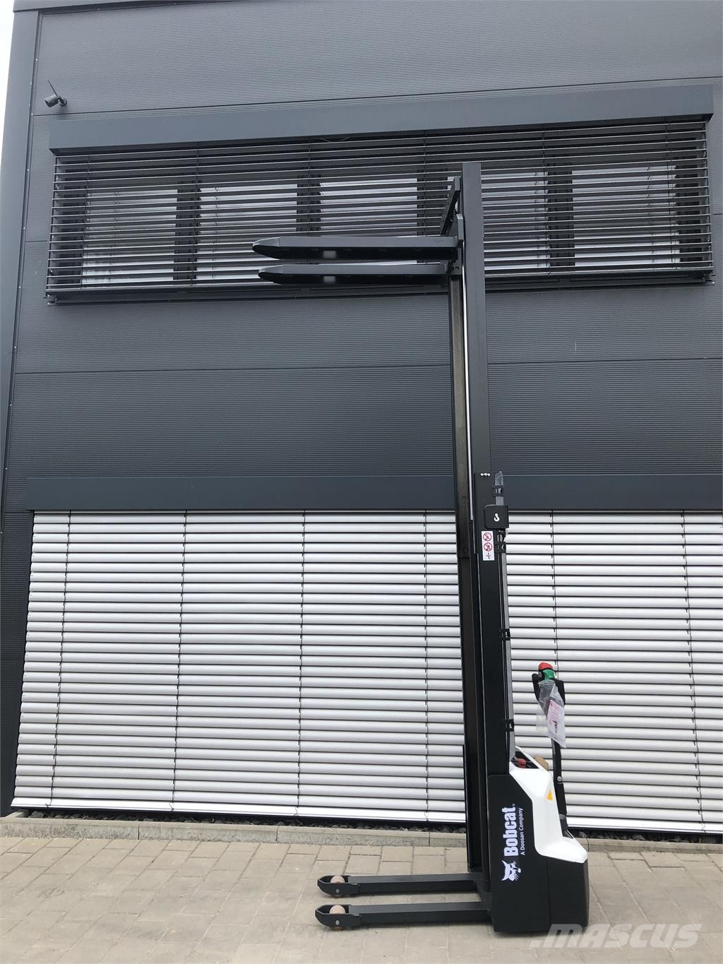 Bobcat LSM12N NEUGERÄT!!! Ηλεκτρικά παλετοφόρα με ιστό