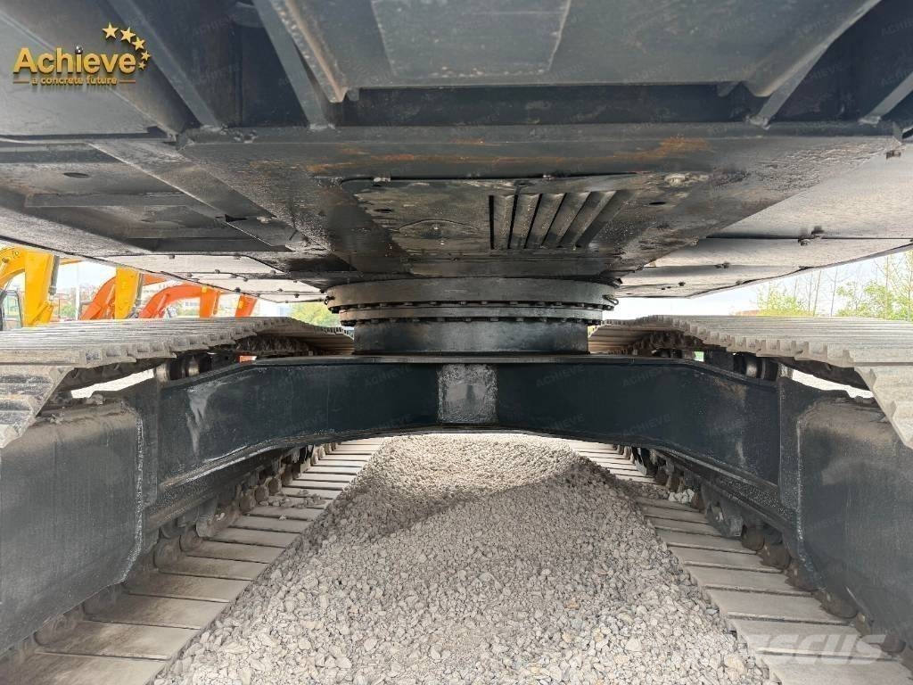Hyundai 220LC-9S Bageri gusjeničari