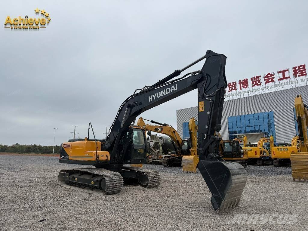 Hyundai 220LC-9S Bageri gusjeničari