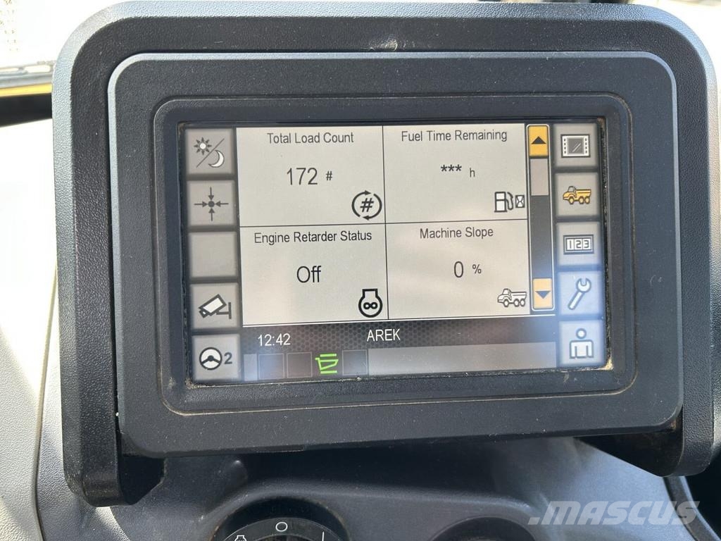 CAT 730-04 Άκαμπτα Dumper με ανατρεπόμενο κάδο