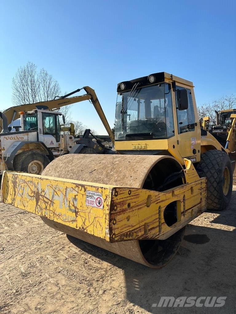 Bomag BW 216 D-4 Катки тротуарные