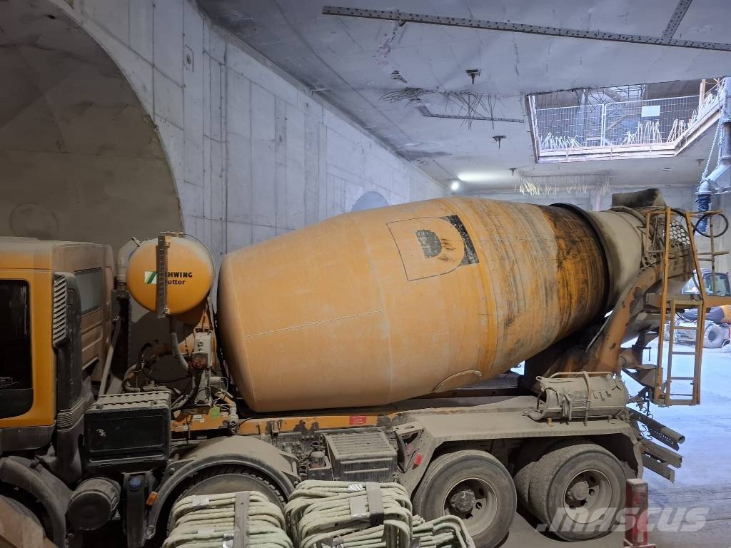 Renault Kerax خلاطات خرسانة/ملاط