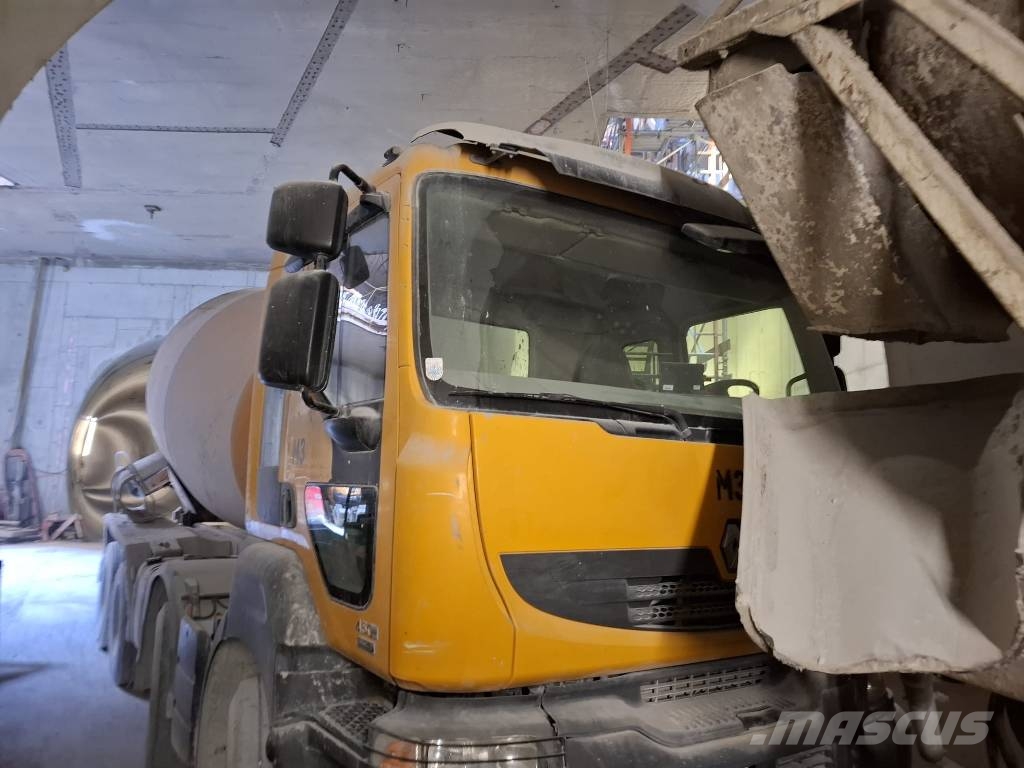 Renault Kerax خلاطات خرسانة/ملاط