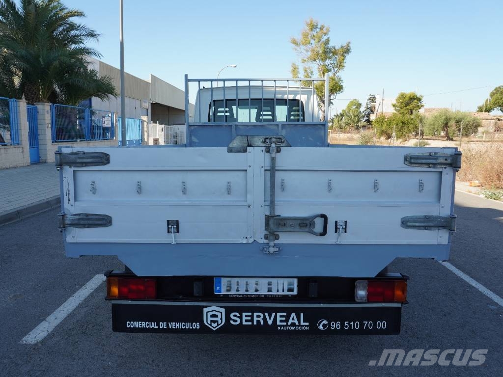 Iveco Daily 35C13 Camiones volquete para virutas de madera