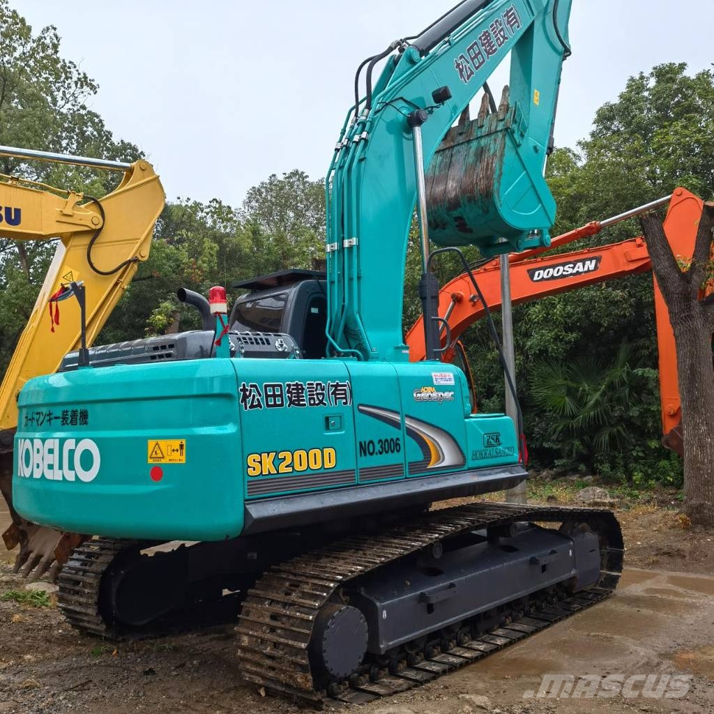 Kobelco SK 200 Excavadoras sobre orugas