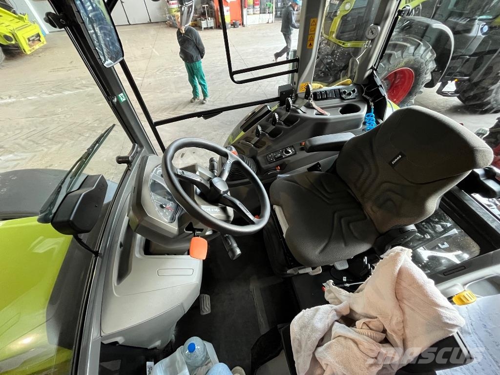 CLAAS Axos 3.105 트랙터