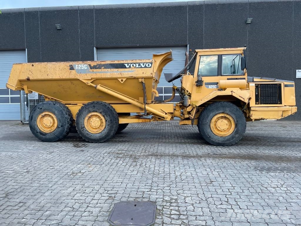 Volvo A25C ساحبات مفصلية