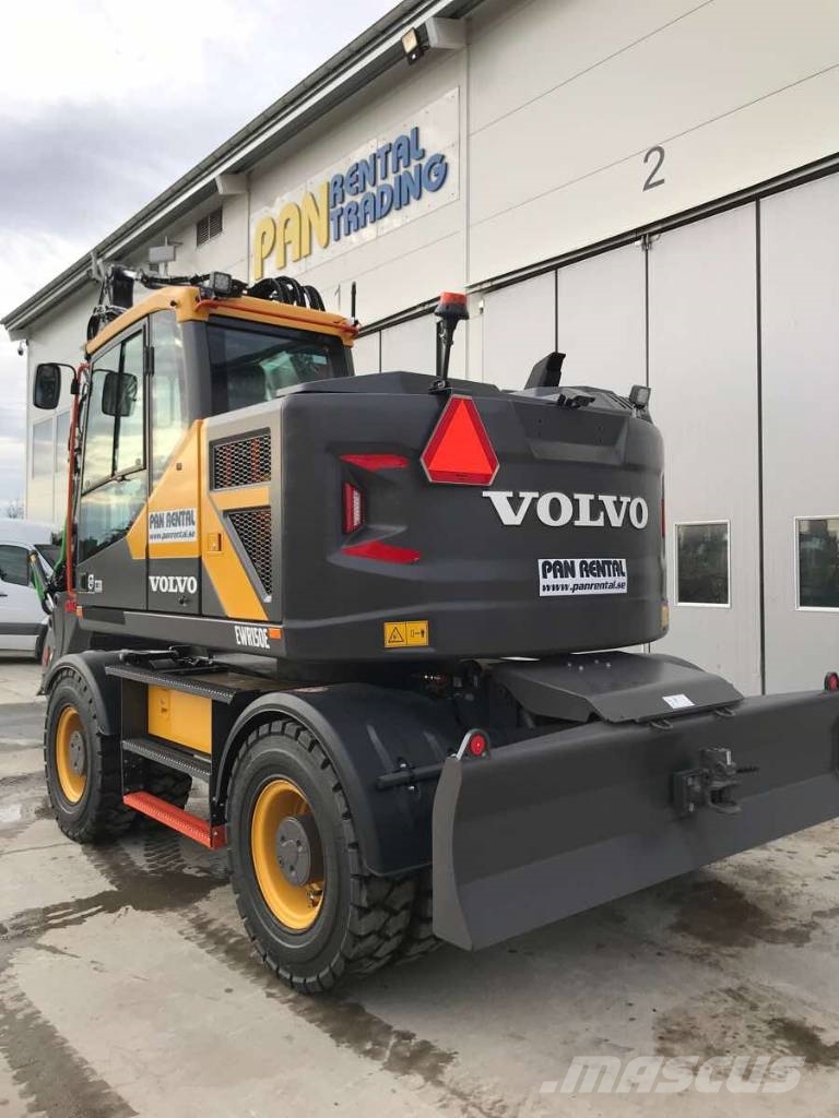 Volvo EWR150E Uthyres/For Rental 旋轉式挖土機/掘鑿機/挖掘機