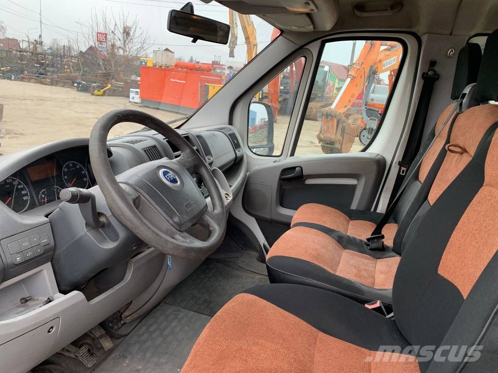 Fiat Ducato Pick-upy / Pojazdy z otwieranymi burtami