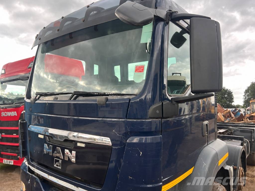 MAN TGS 32.360 Çekiciler