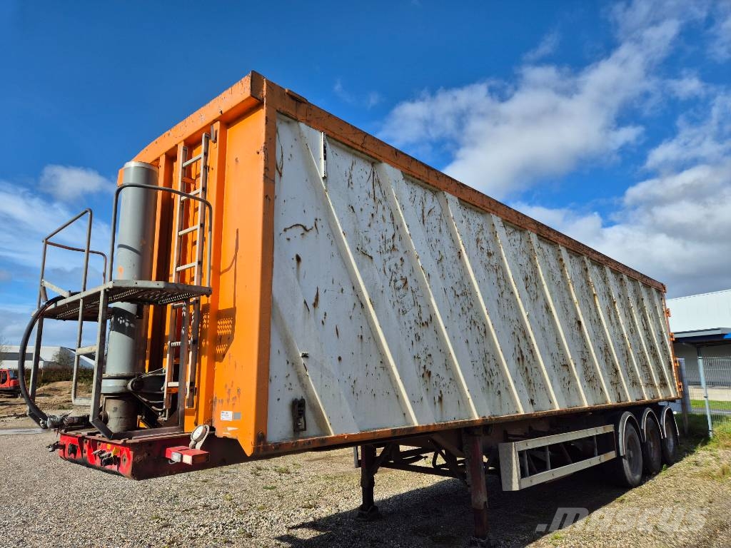 AMT 3 akslet 71m3 stål tipper // steel tipper // synet Semi Reboques Basculantes