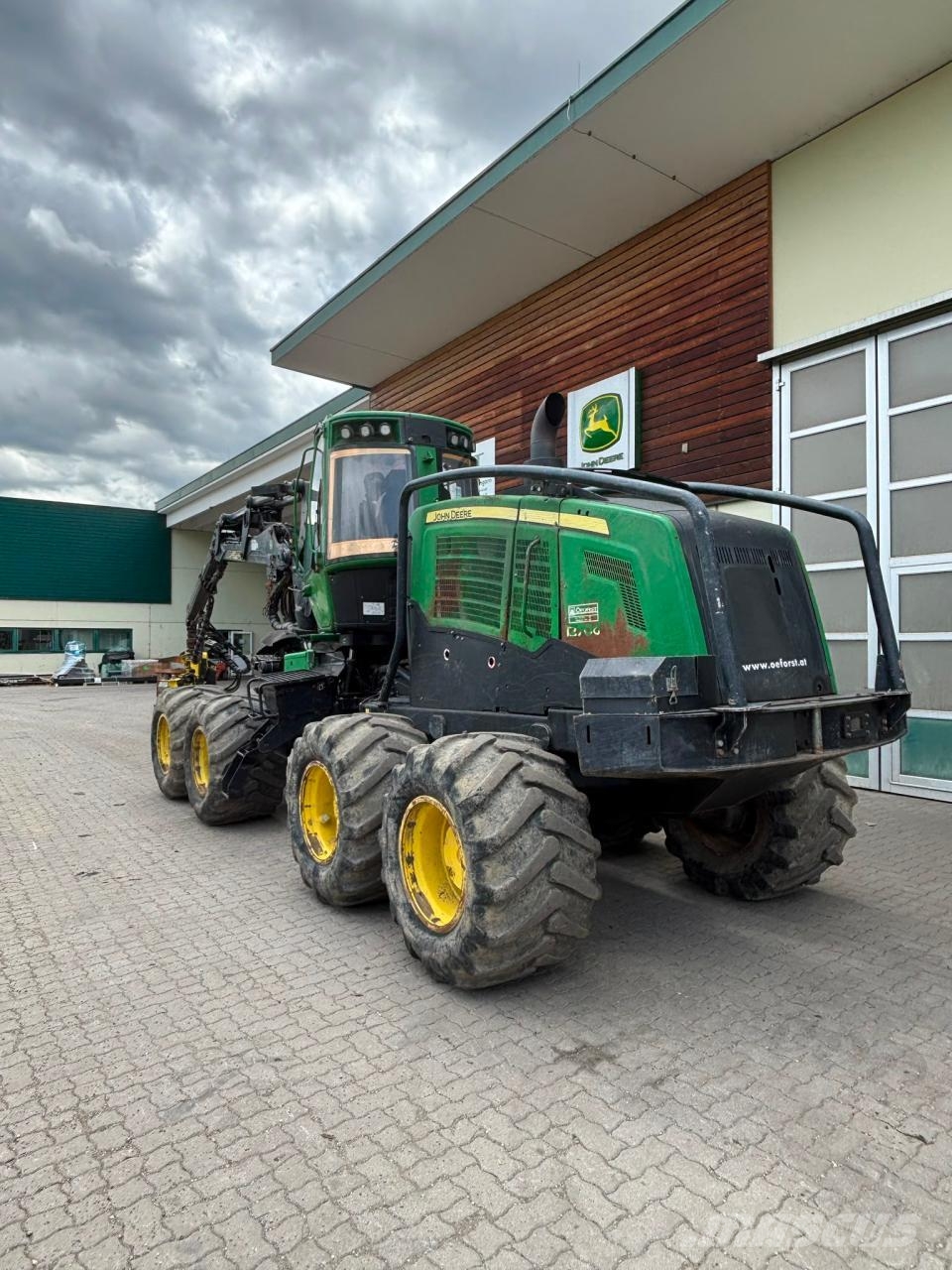 John Deere 1270G Harvesters